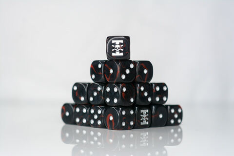 Watching Skull D6 Sci-Fi Dice 20Stk